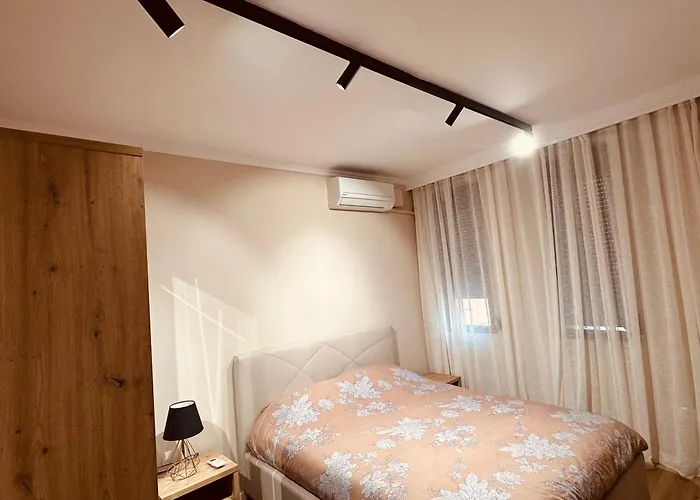 Sunny * ティラナ