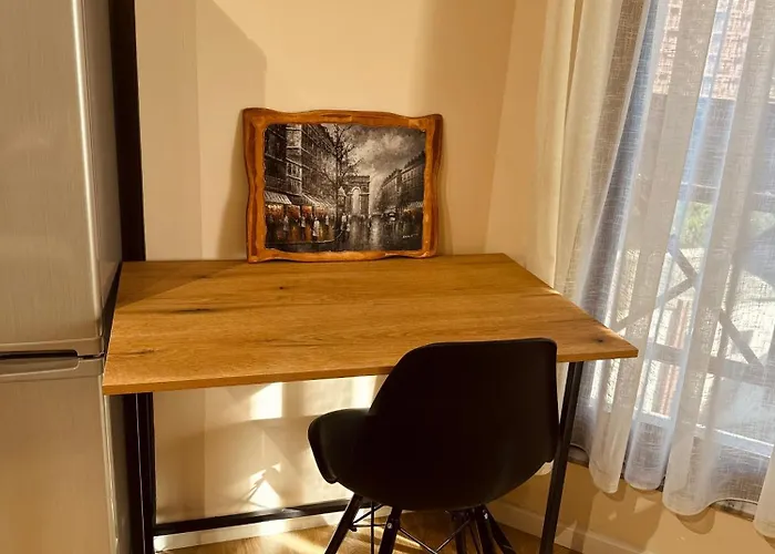 Sunny Apartment Tirana